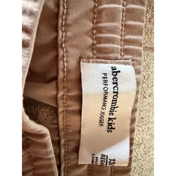 Abercrombie Kids Performance Jogger – Size 13/14 – NWT - Picture 4 of 8